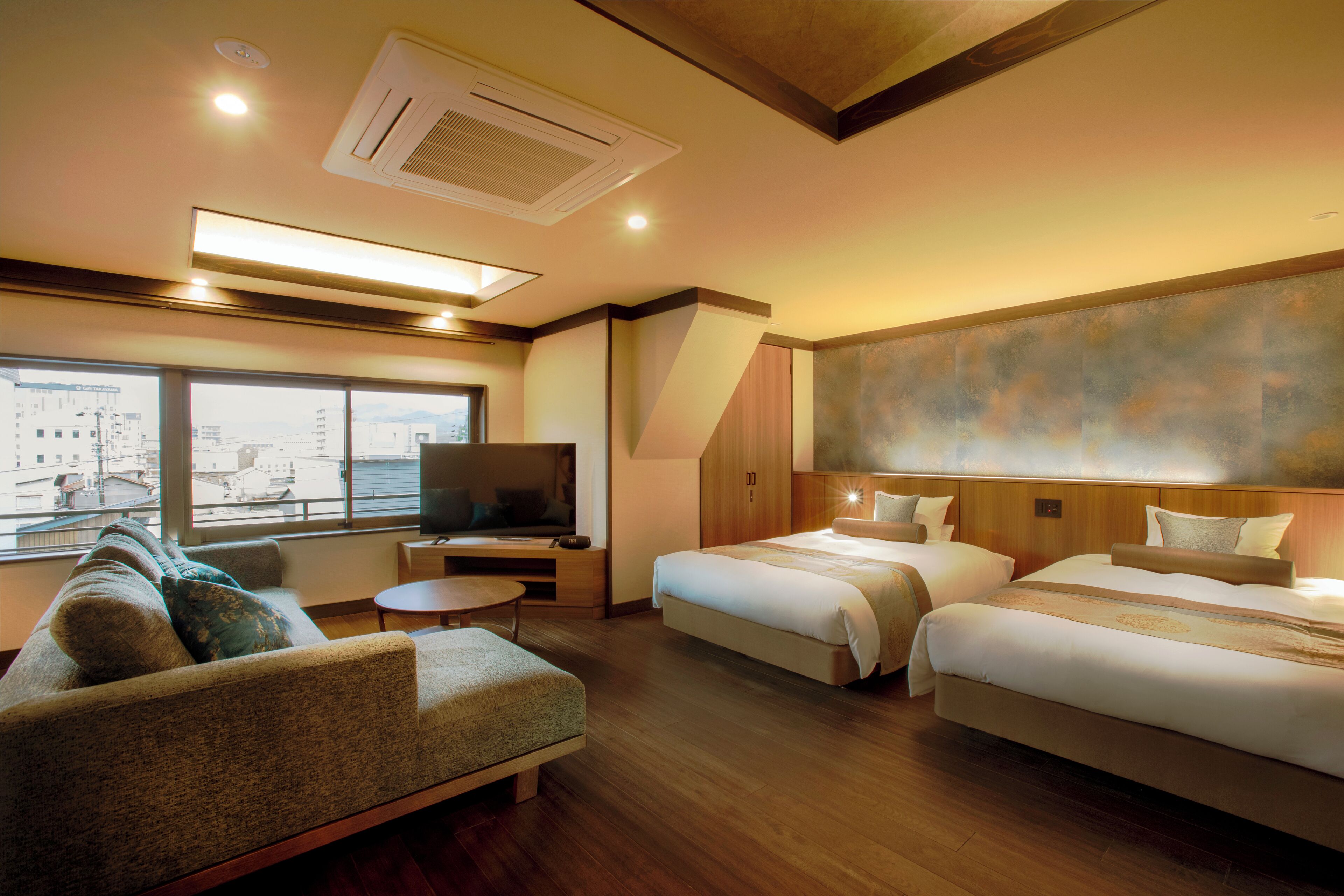 Room | Free minibar, in-room safe, individually decorated