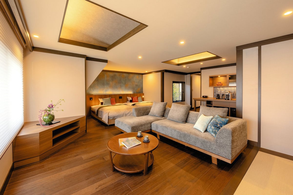 Room | Free minibar, in-room safe, individually decorated