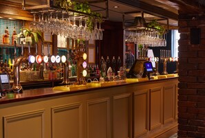 Bar (en la propiedad)