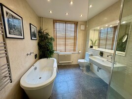 Premium Suite | Bathroom