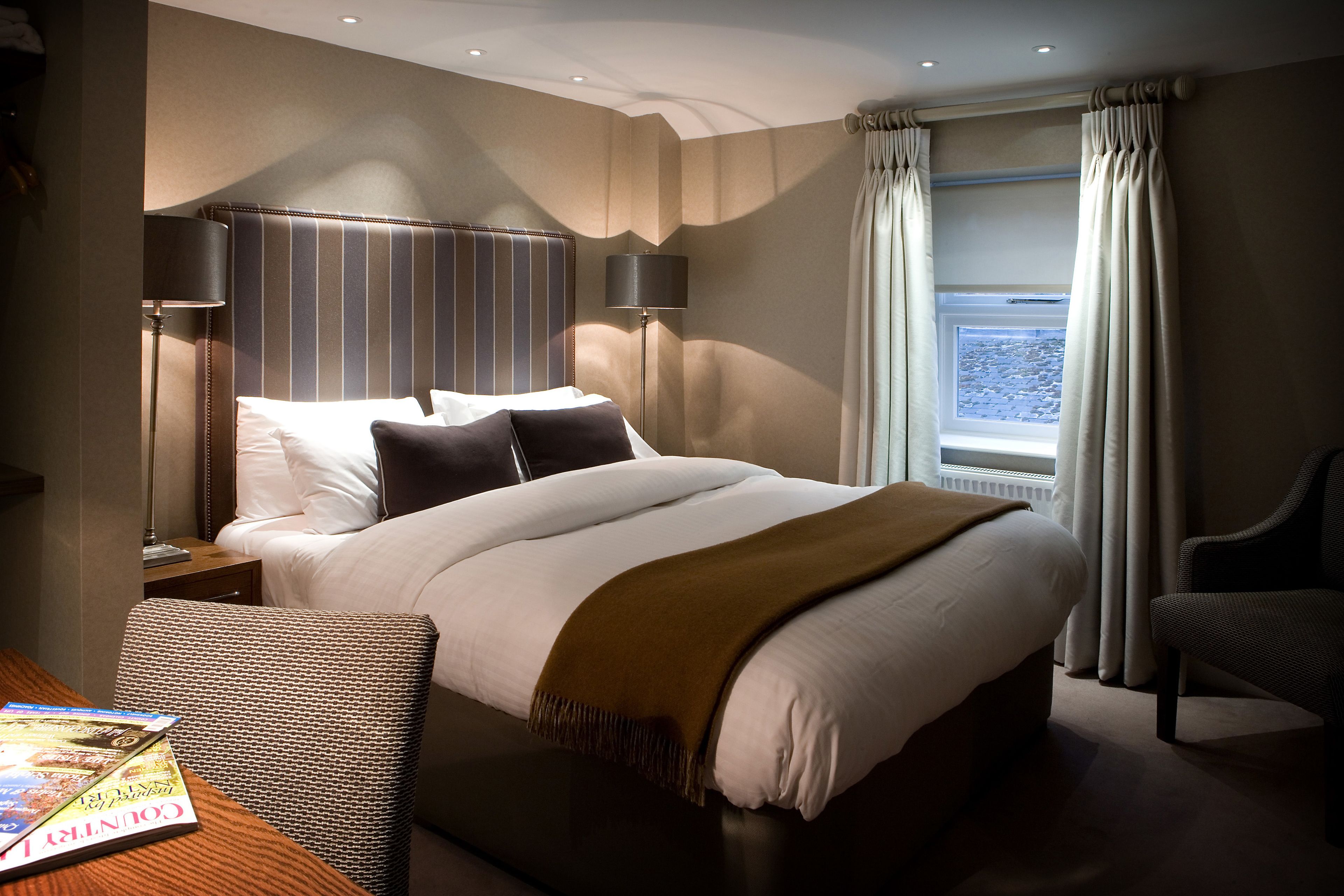 luxury apartment, 2 bedrooms | egyptian cotton sheets, premium bedding, iron/ironing board, free wifi