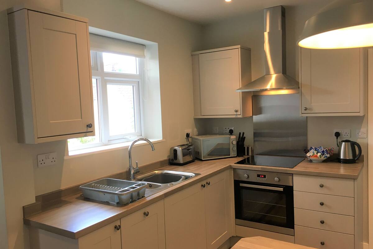 castle mews | private kitchenette | fridge, electric kettle