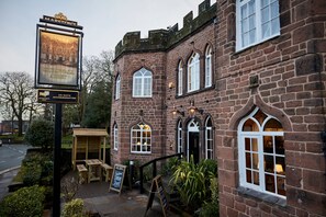 Exterior - Childwall Abbey, by Marstons Inns  (Liverpool)