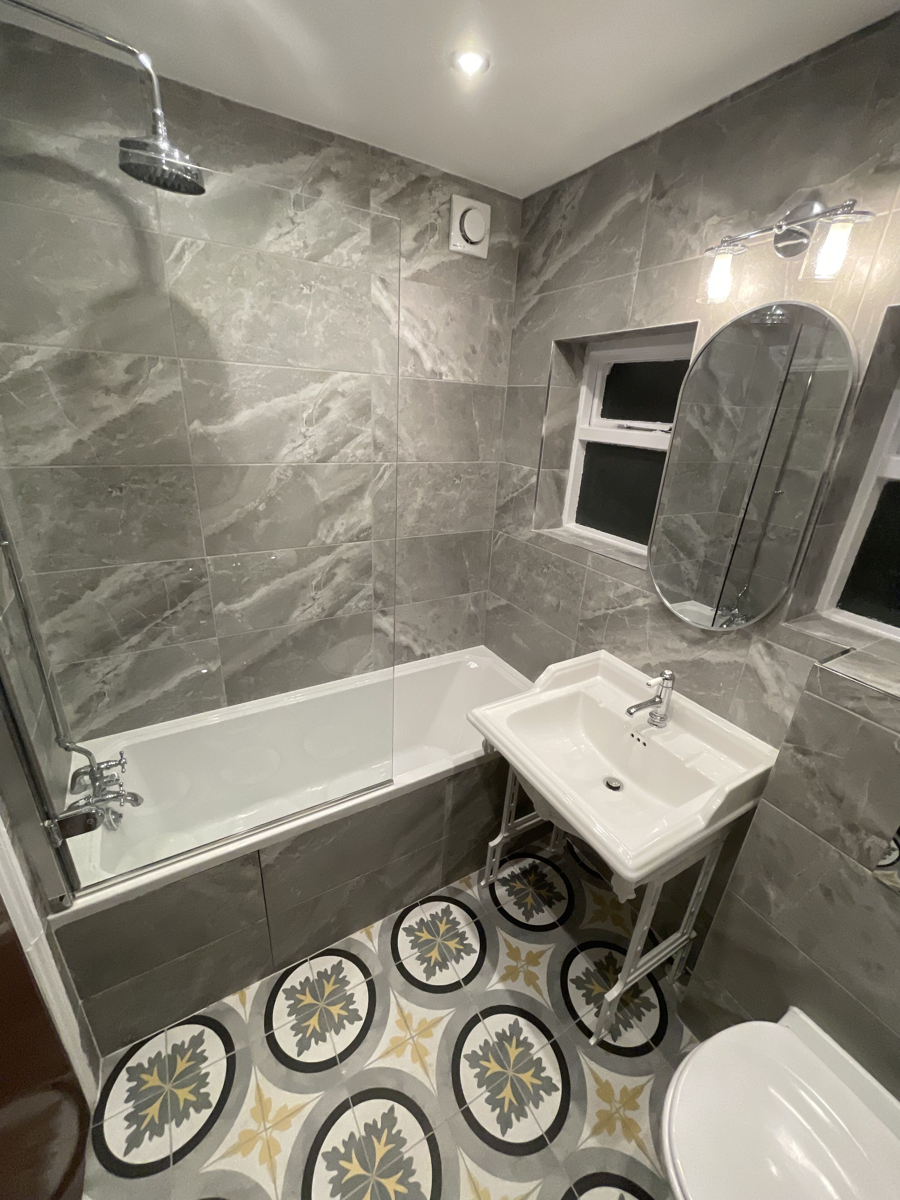 Photo - Albany Hotel