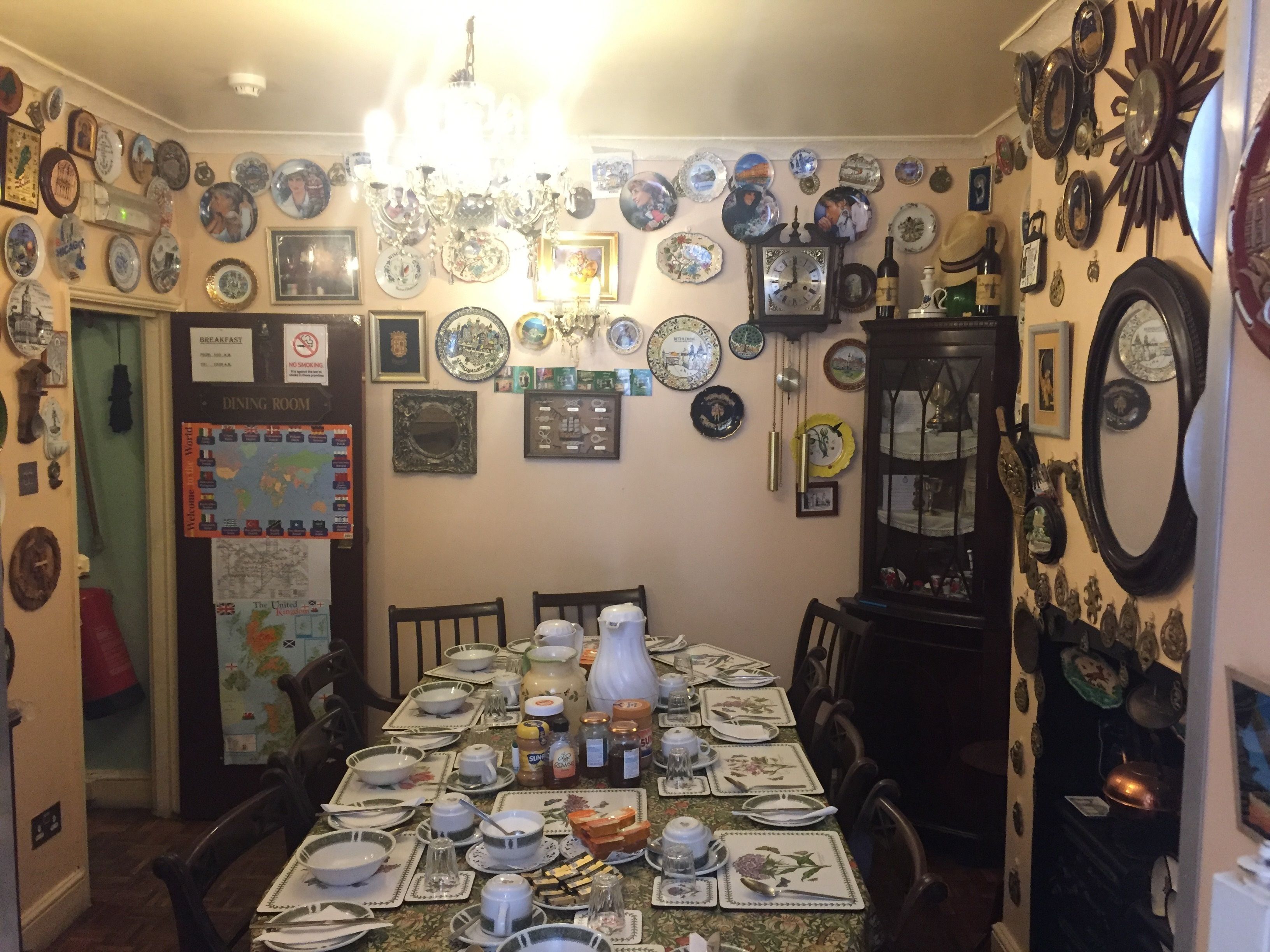 Photo - Albany Hotel