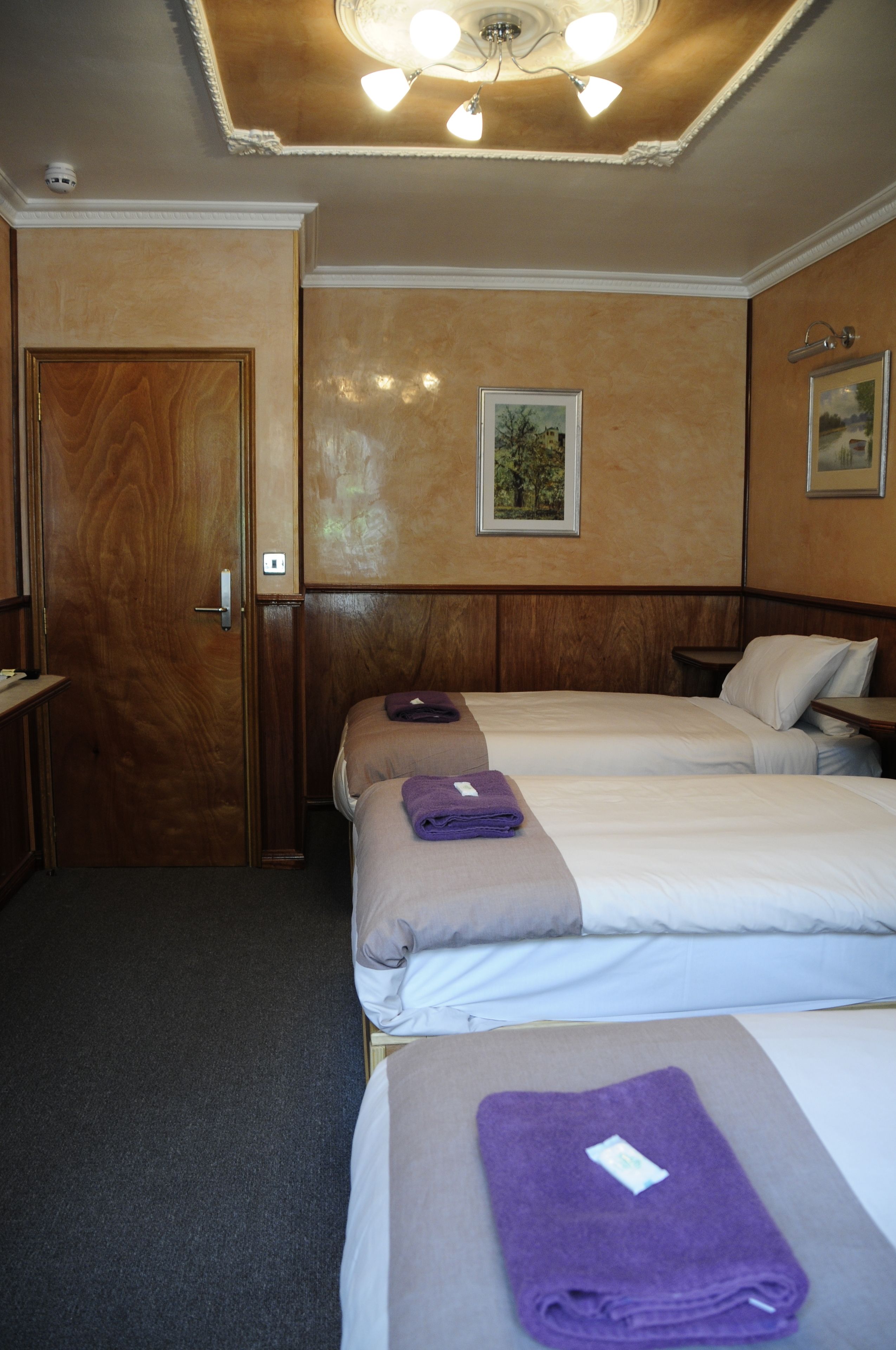 Foto - Cricklewood Lodge Hotel