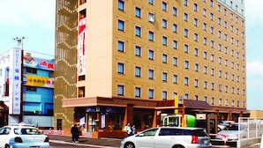 A multi-story hotel with a prominent sign at the top. - Toyoko Inn Hakodate Ekimae Asaichi (HOKKAIDO)