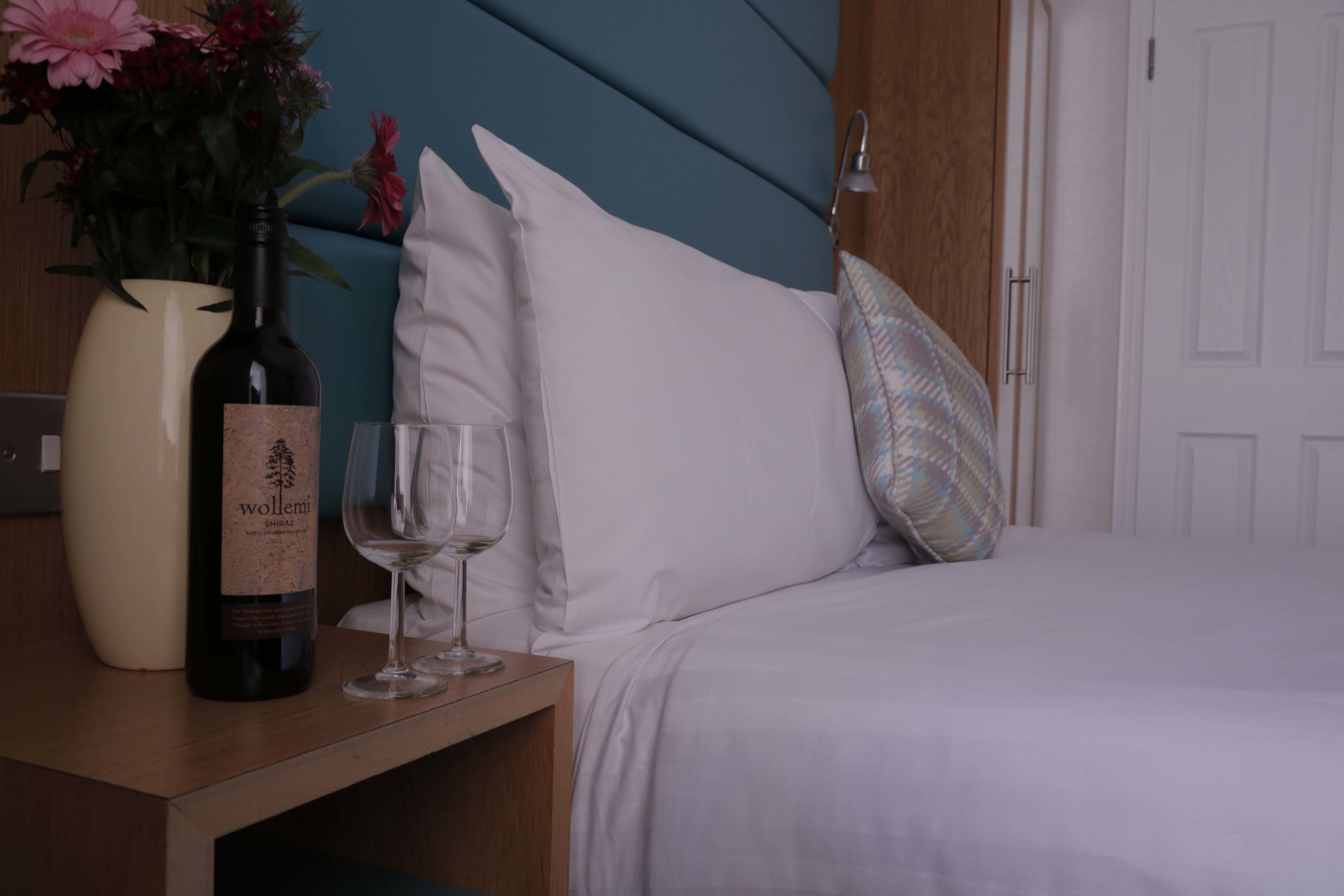 Family Room | In-room safe, desk, iron/ironing board, free WiFi