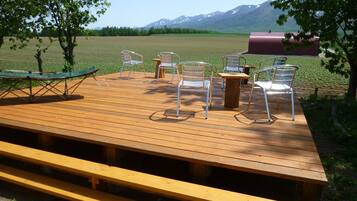 ลานระเบียง/นอกชาน