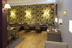 อาหารนานาชาติ