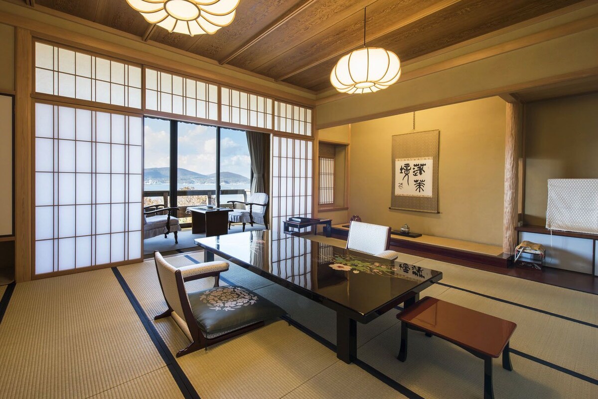 Japanese-style Room Main Building