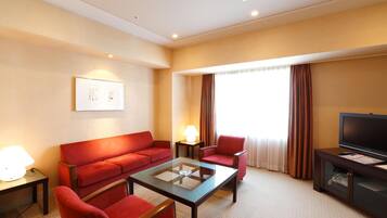 Flat-screen TV, pay movies