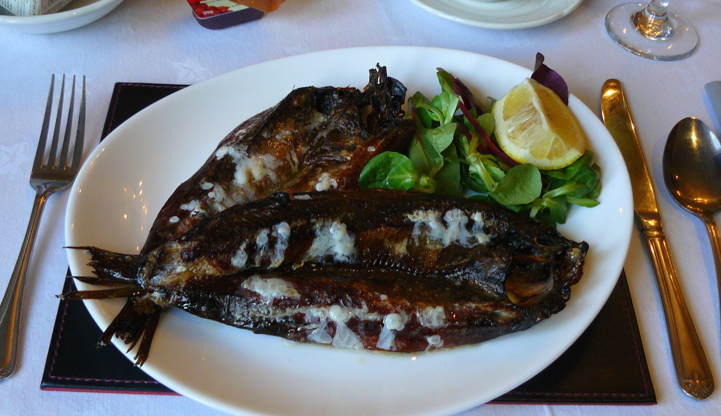 daily cooked-to-order breakfast for a fee