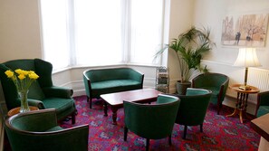 Zona de estar del vestíbulo