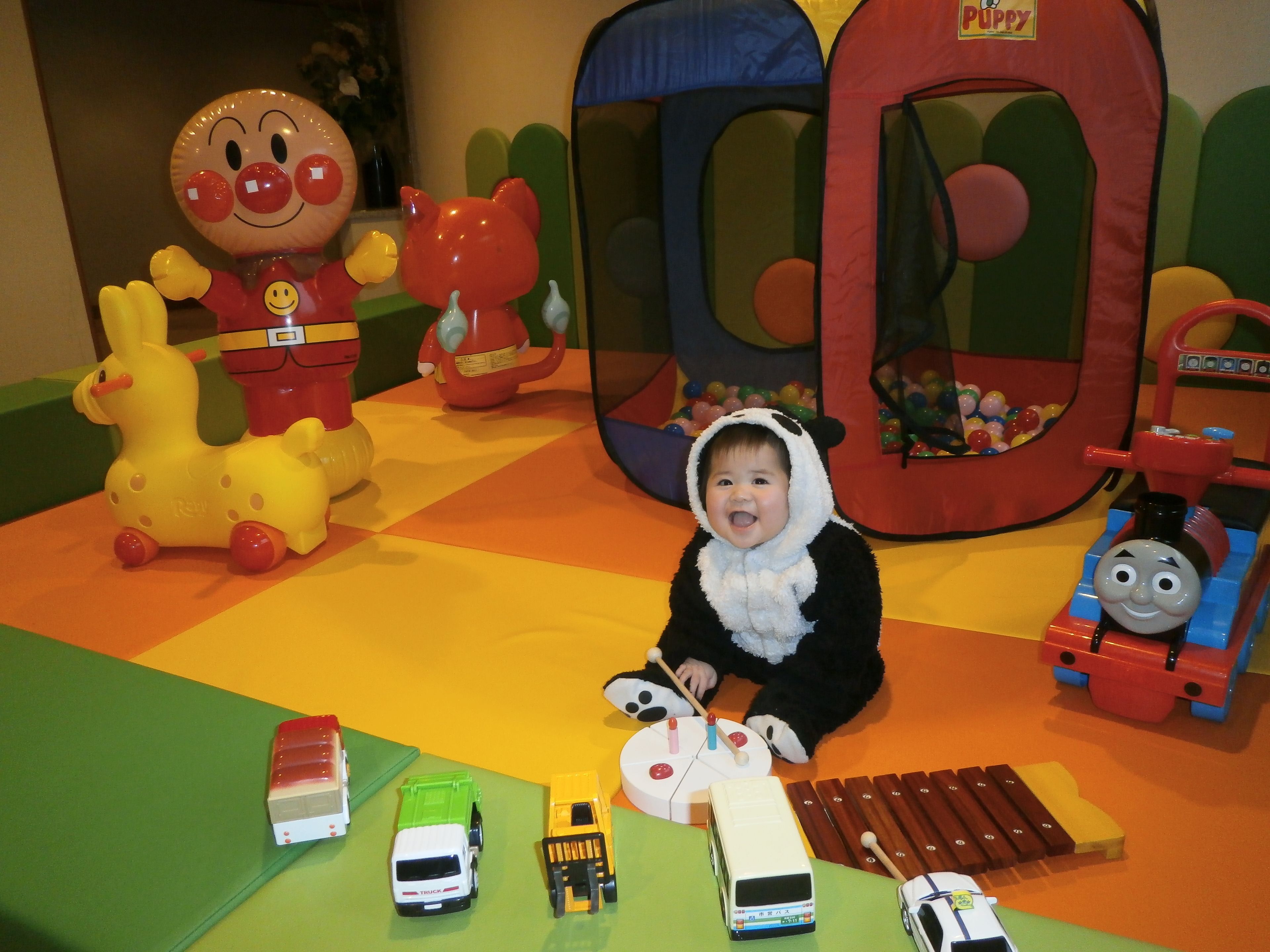 Children's play area - indoor