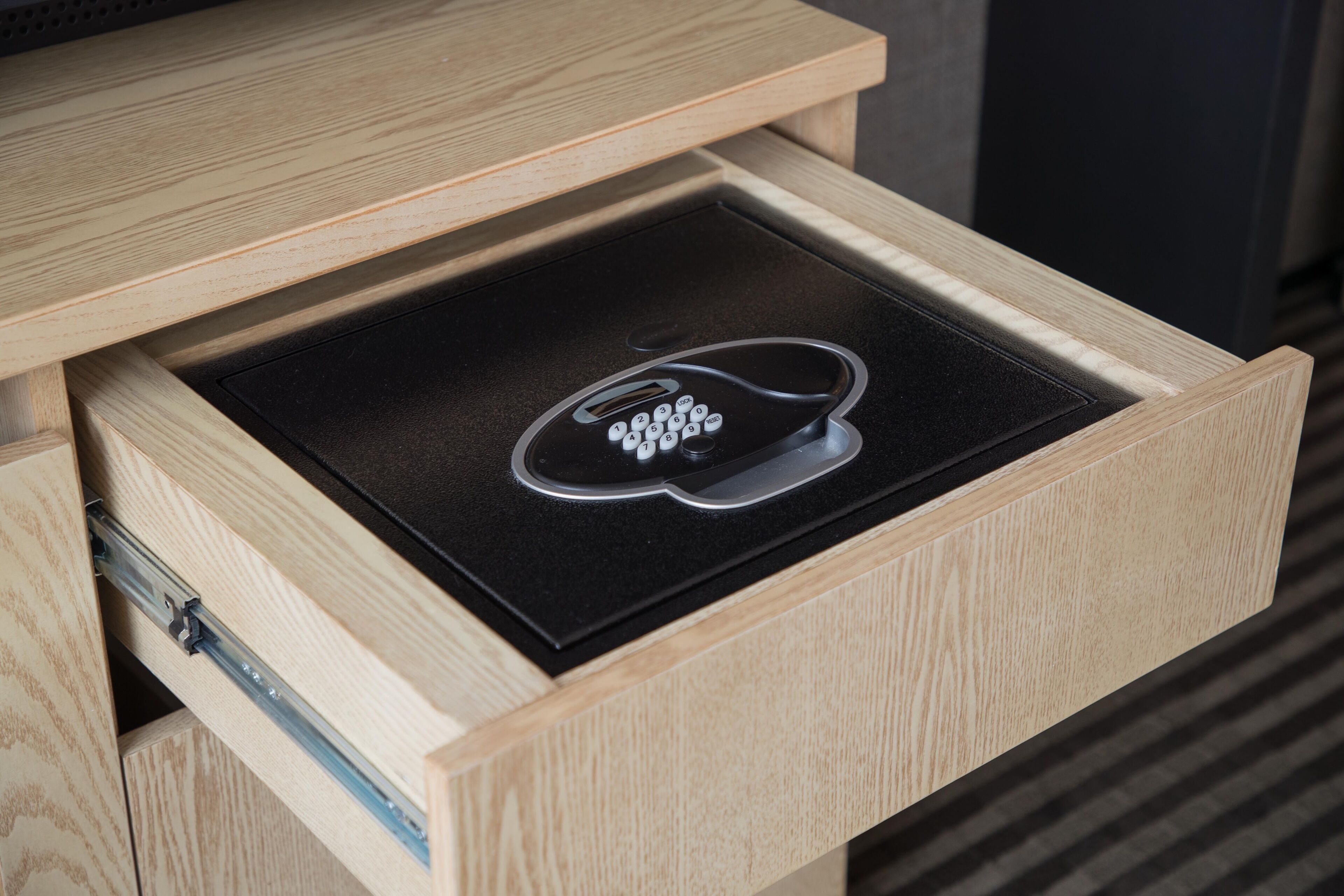 premium bedding, in-room safe, desk, free wifi