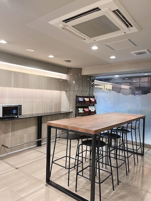 Dining - Olympic Inn Kanda (Tokyo)