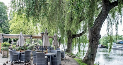 The Rose Revived By Chef and Brewer Collection