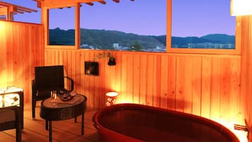 Phòng truyền thống (Japanese-style, with Private Bath) | Bồn tắm ngâm