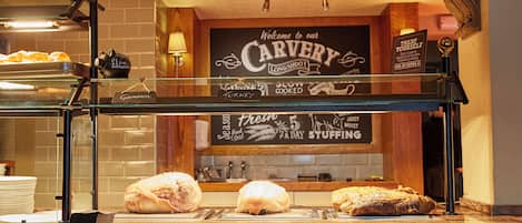 Lounas ja illallinen, kansainvälinen keittiö