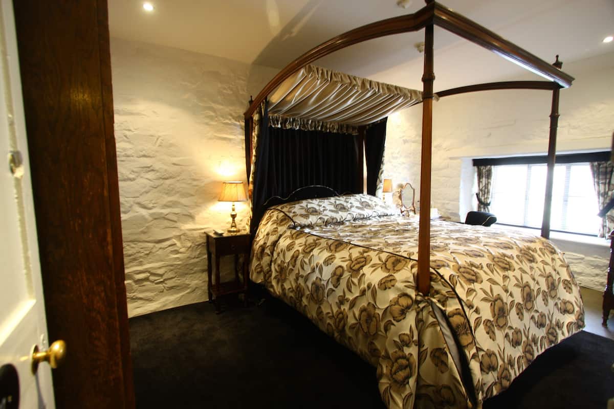 Tweepersoonskamer, 1 kingsize bed (Manaton) | Lakens van Egyptisch katoen, luxe beddengoed, pillowtop-bedden