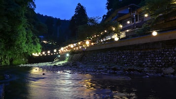 Mặt tiền nơi lưu trú