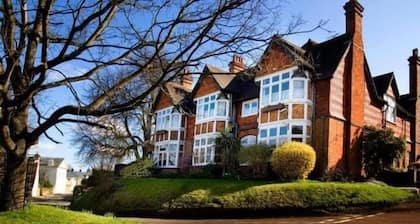 The Tree Hotel at Iffley