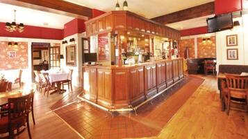 Bar (en el alojamiento)