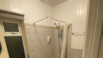Single Room, Shared Bathroom | Bathroom | Separate bathtub and shower, towels