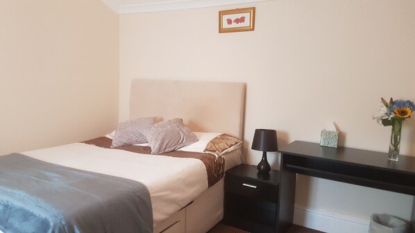 Standard Double Room, Ensuite