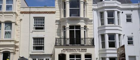 Façade de l’hébergement