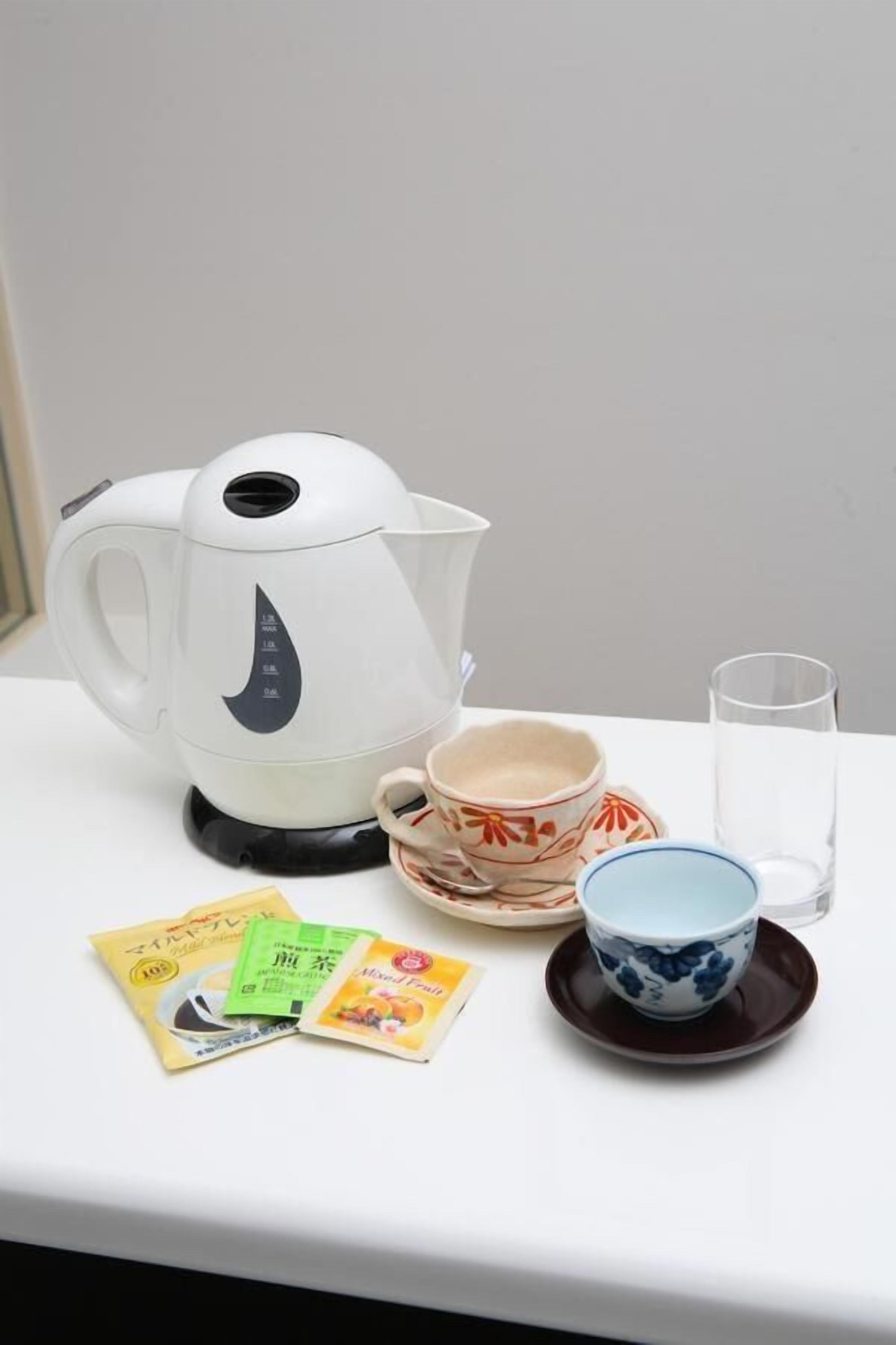 fridge, microwave, coffee/tea maker, electric kettle