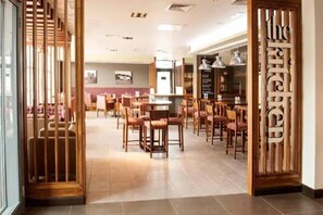 Dining - Premier Inn Manchester (Manchester)