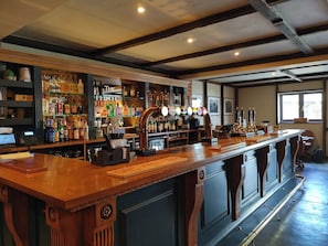 Bar (en la propiedad)