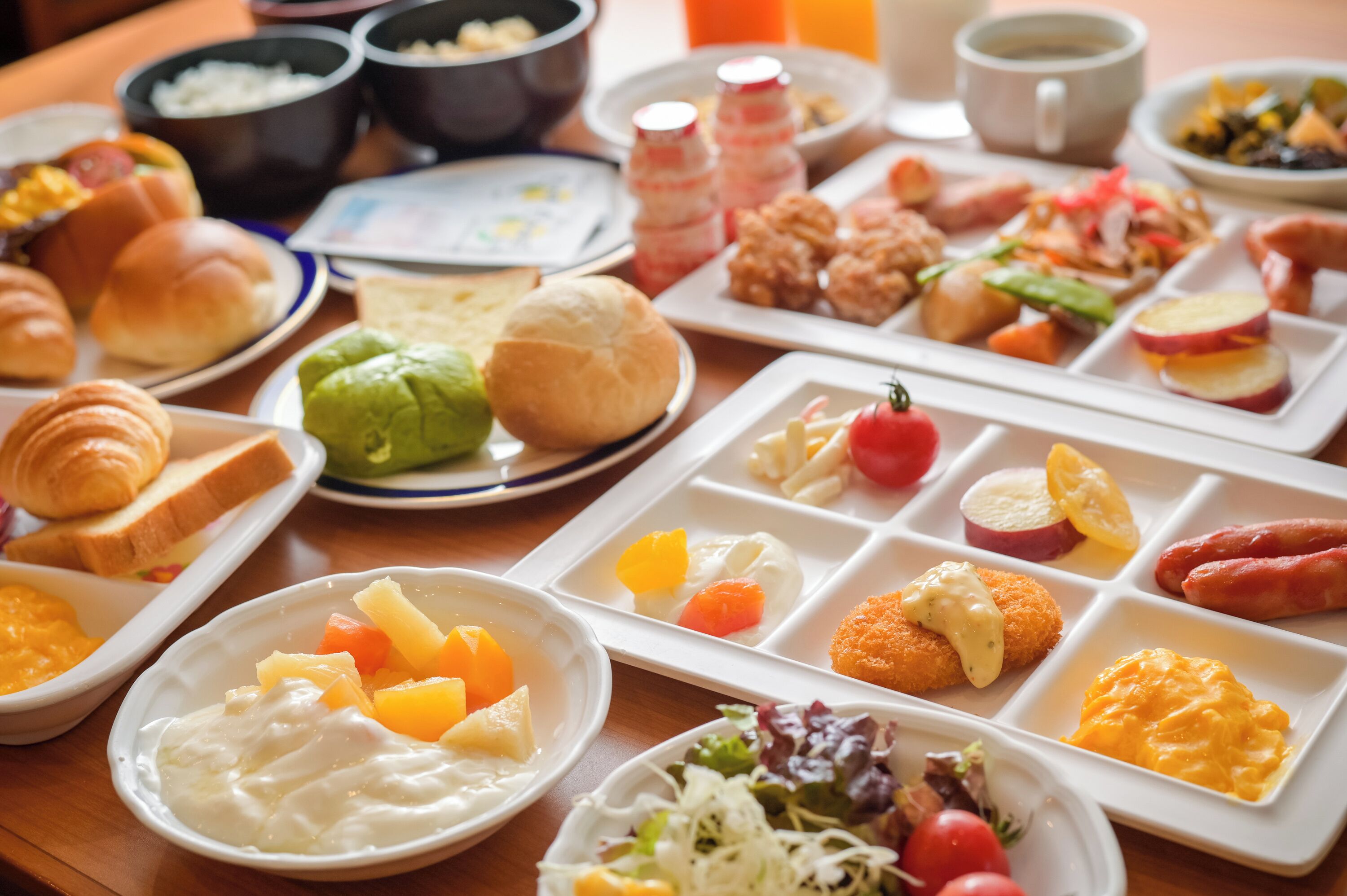 Daily buffet breakfast for a fee