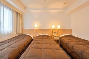 Standard Triple Room, Non Smoking | 1 bedroom, desk, free WiFi, bed sheets