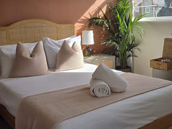 Chambre Double, salle de bains attenante (Luxury )