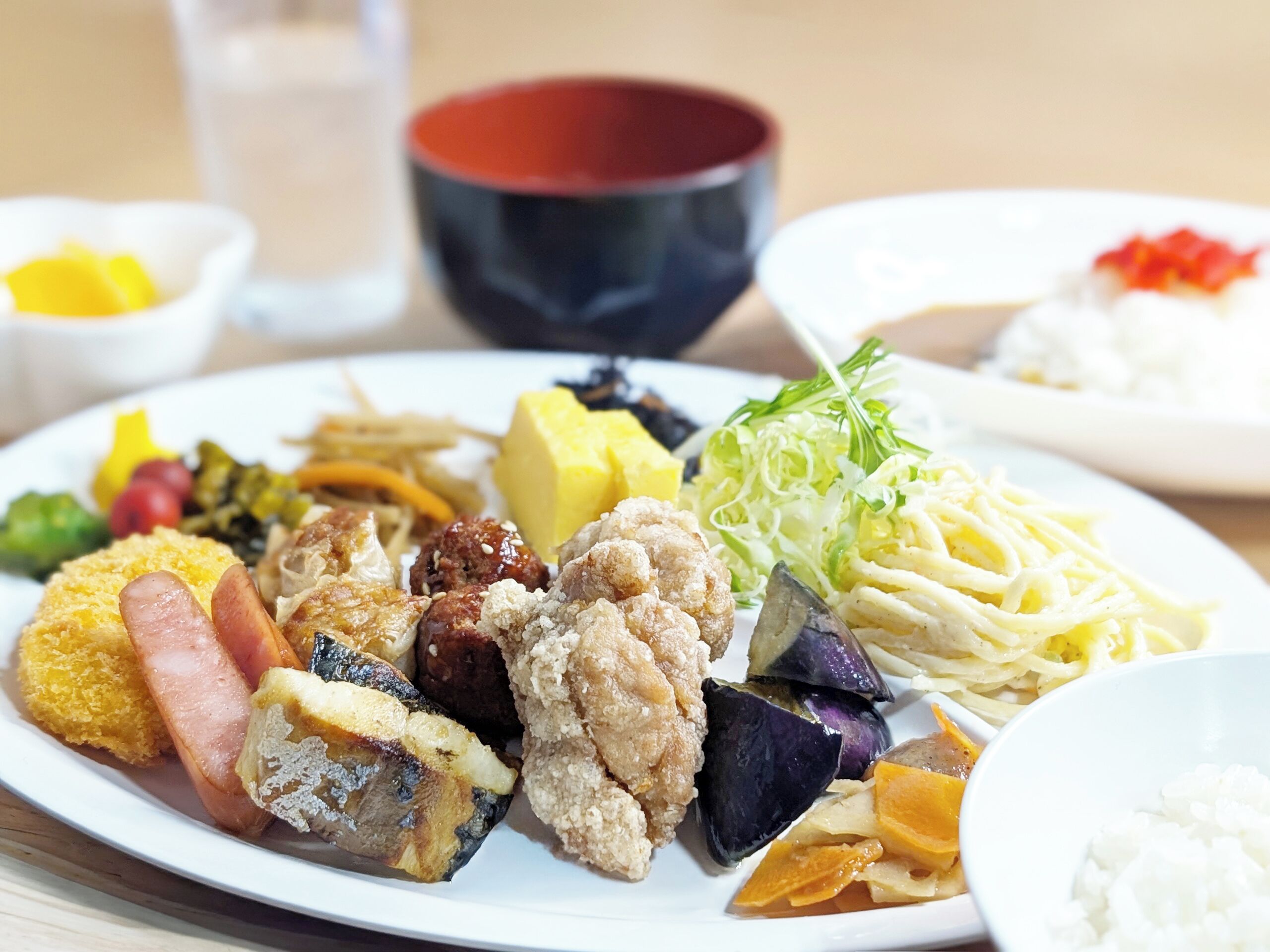 每日供应自助式早餐（需付费）