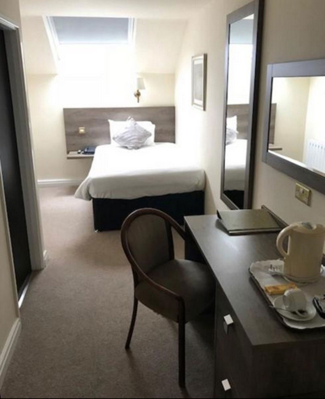 Desk, iron/ironing board, free WiFi, bed sheets