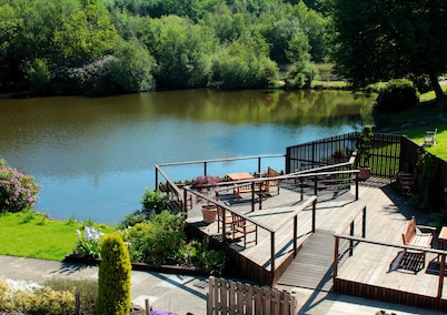 The Inn on the Lake Hotel