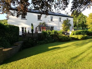 Front of property - Buckley Farmhouse (Sidmouth)