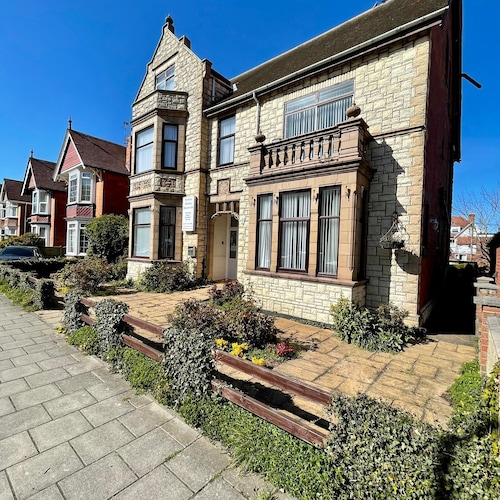 OYO Diamond Apartments Skegness