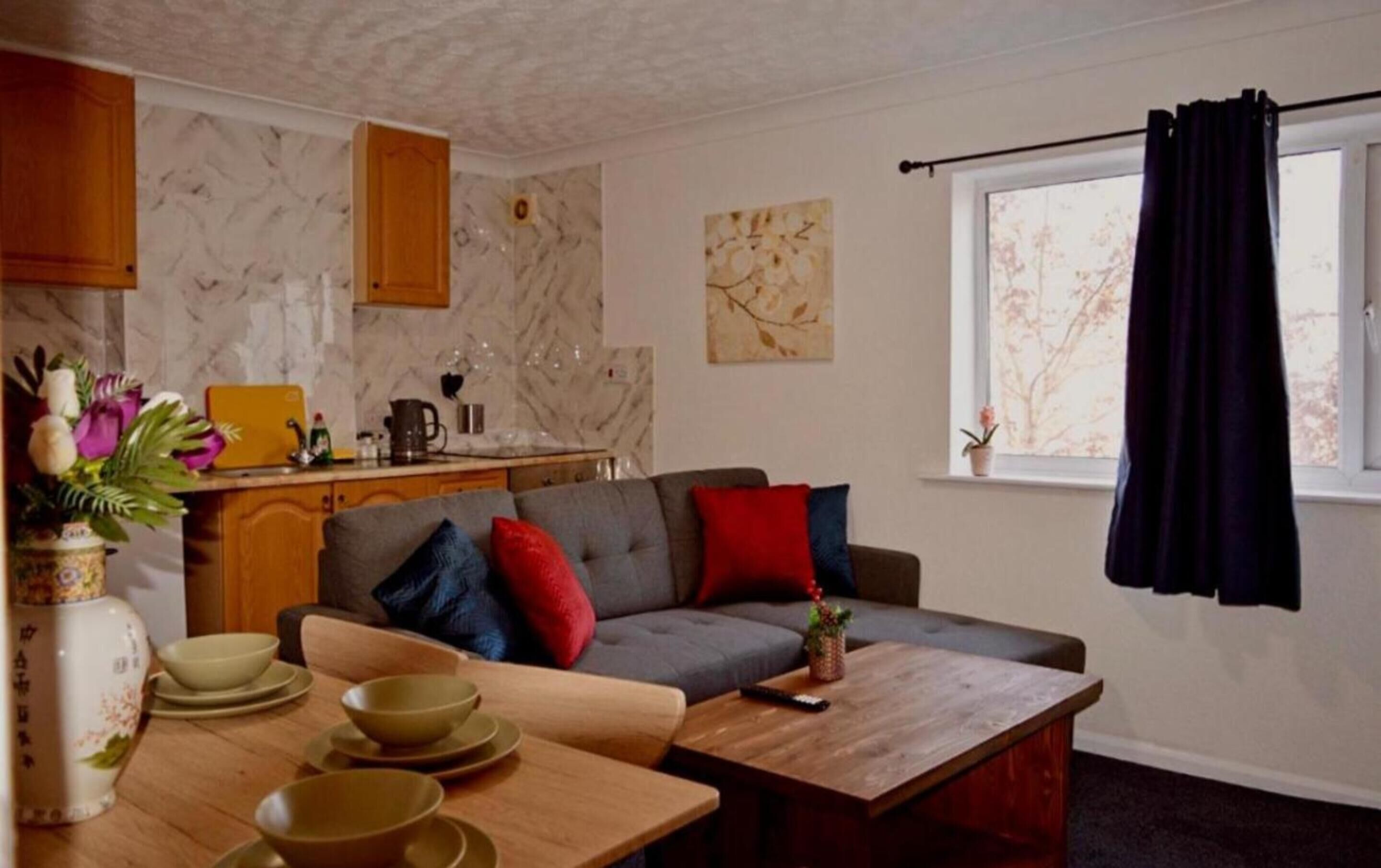 1 bedroom, desk, free WiFi