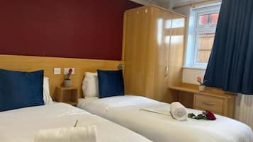 1 bedroom, desk, free WiFi