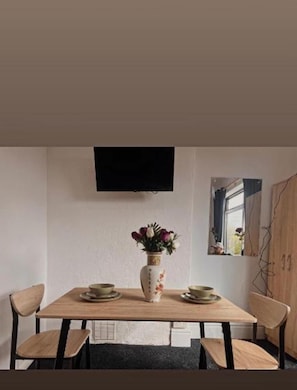 Standard Double Studio | 1 bedroom, desk, free WiFi