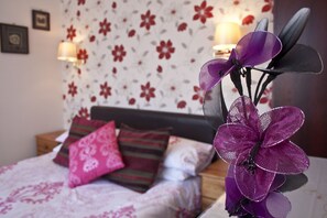 Double Room, Ensuite | WiFi, bed sheets - The Homestar (Skegness)