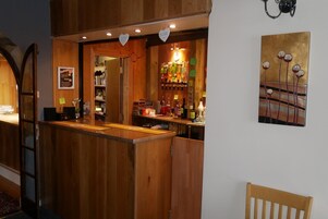 Bar (en la propiedad)