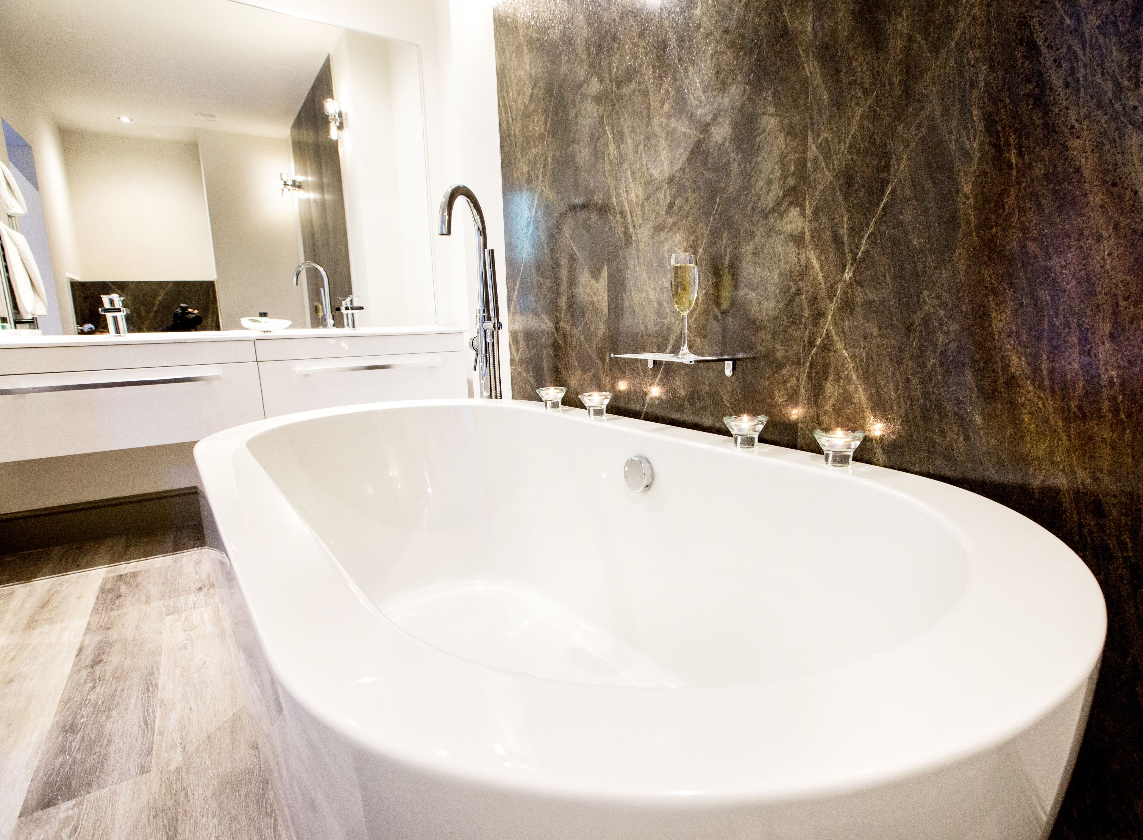 superior double room | bathroom | shower, rainfall showerhead, free toiletries, hair dryer