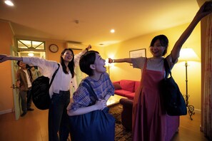 1 bedroom, in-room safe, desk, free cots/infant beds - Forest Villa Huis Ten Bosch (Sasebo)