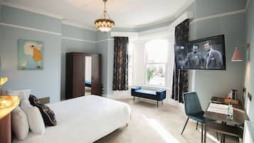 Kahden hengen executive-huone | Yksilöllisesti sisustettu, yksilöllisesti kalustettu, työpöytä